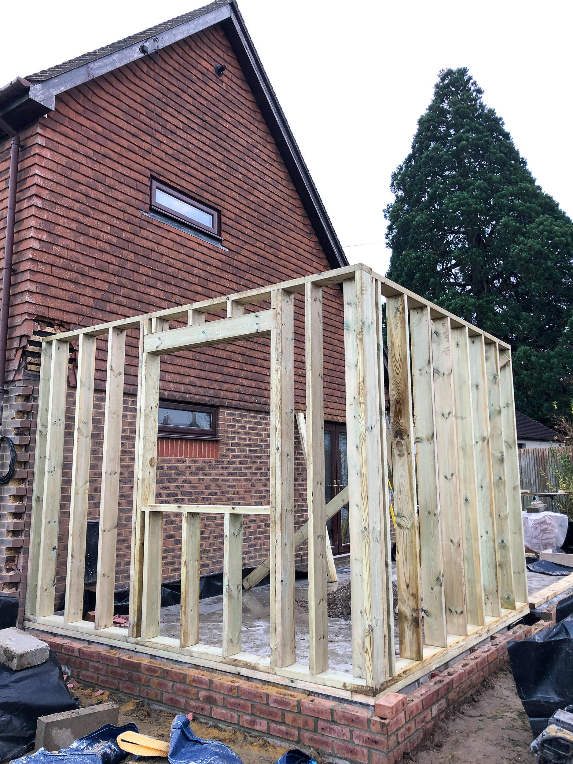 New timber frame to the side extension